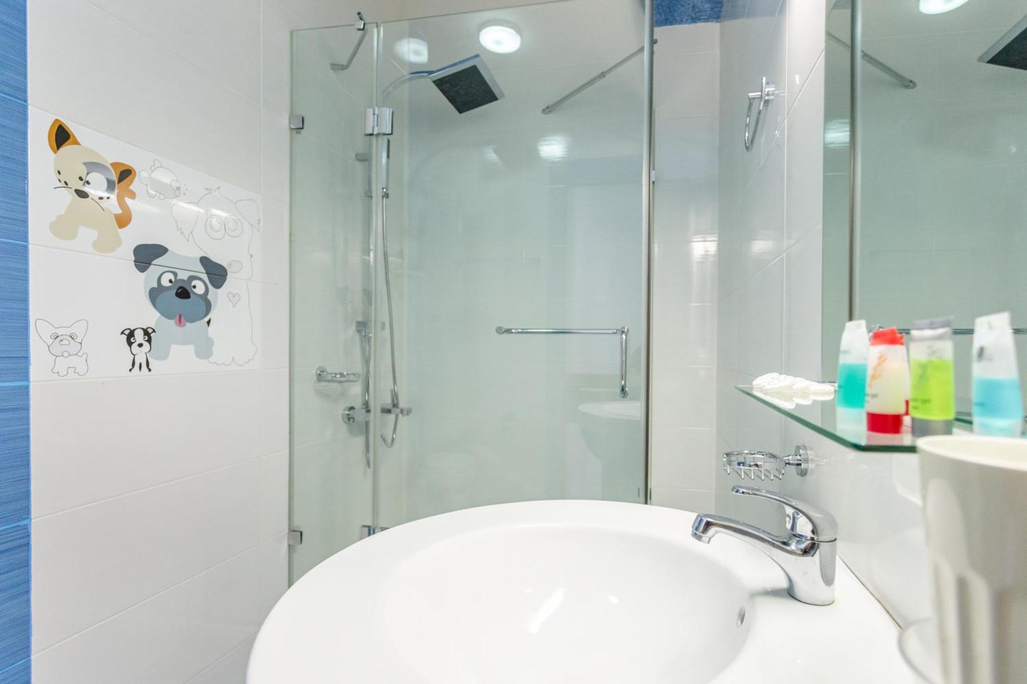 Serviced Apartment On Rustaveli Avenue 9 Tbilisi Exterior foto